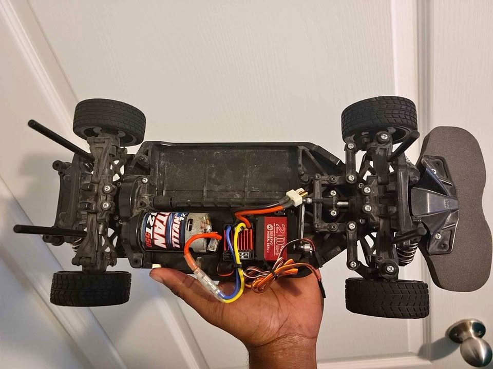 Tamiya tt-02