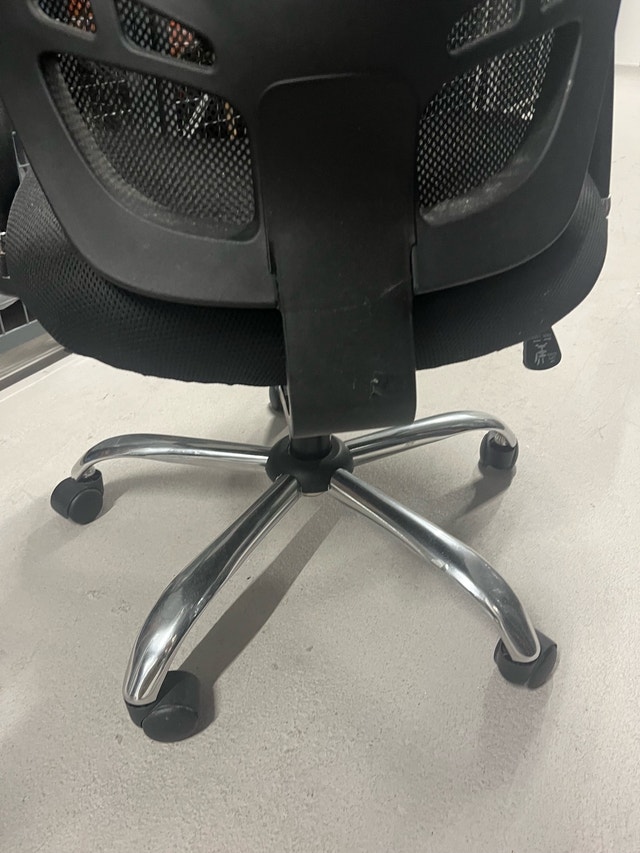 Office Chair - photo 5