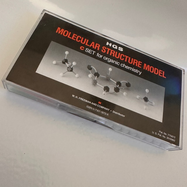 HGS Molecular Structure Model – Organic Chemistry C Set - photo 3