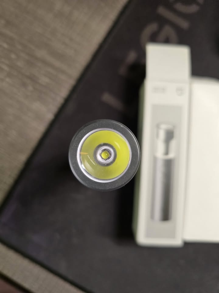 Xiaomi Mijia Portable Flashlight Premium Metal Design - photo 4