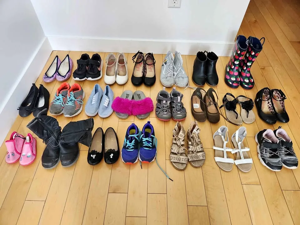 Girls Shoes: Old Nay, Vans, Reebok, Keen, AE, Gymboree thumbnail
