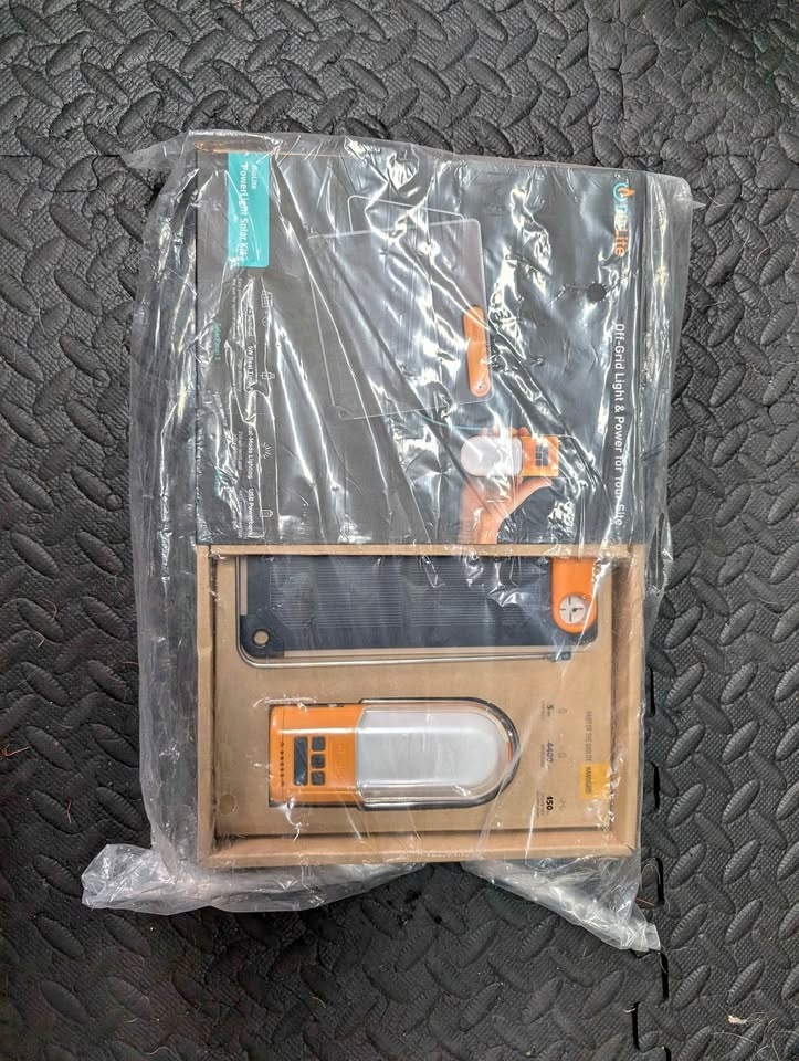 Biolite power light solar kit