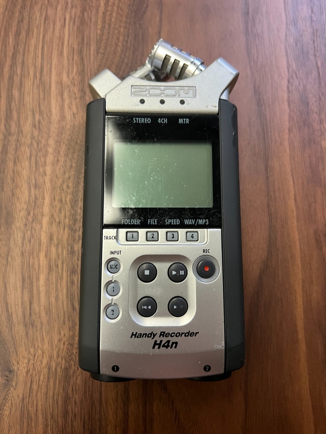 Zoom H4n Audio Recorder - photo 2