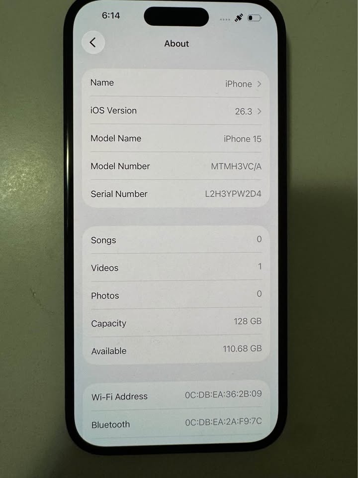 iPhone 15 – 128GB (84% Battery Health) - photo 4