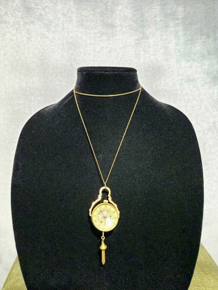 Globe Clock And Chain $20 - photo 2