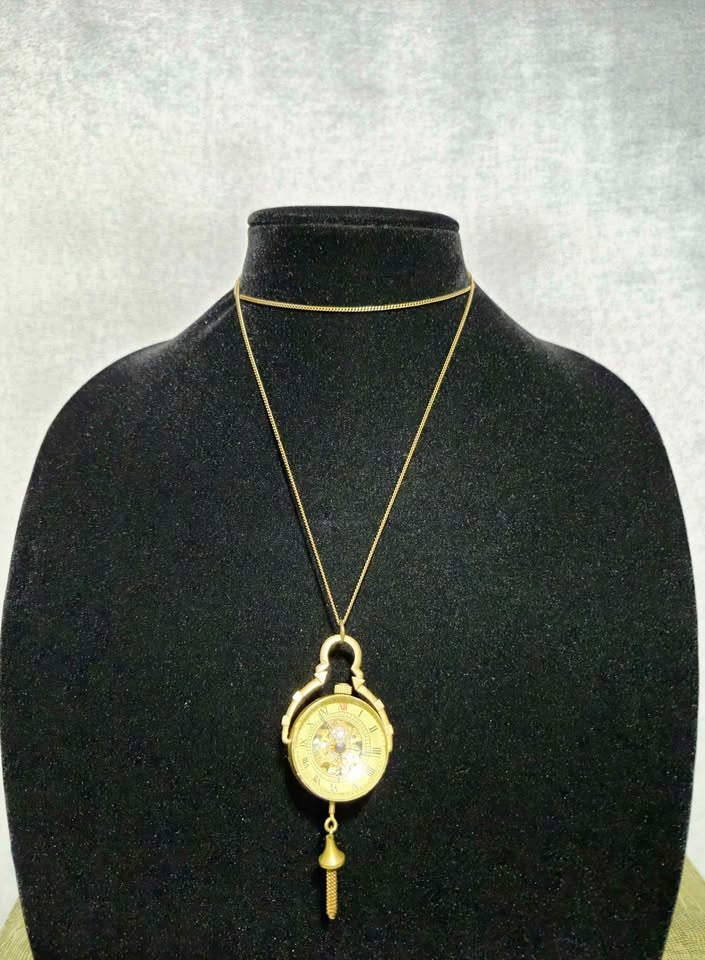 Globe Clock And Chain $20 - photo 3
