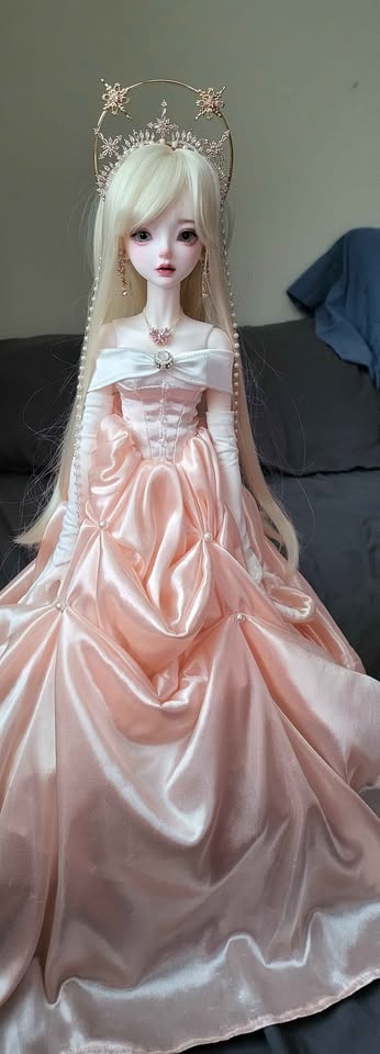 Princess Saddie 1/4 recast bjd doll full set for sale + original - photo 4