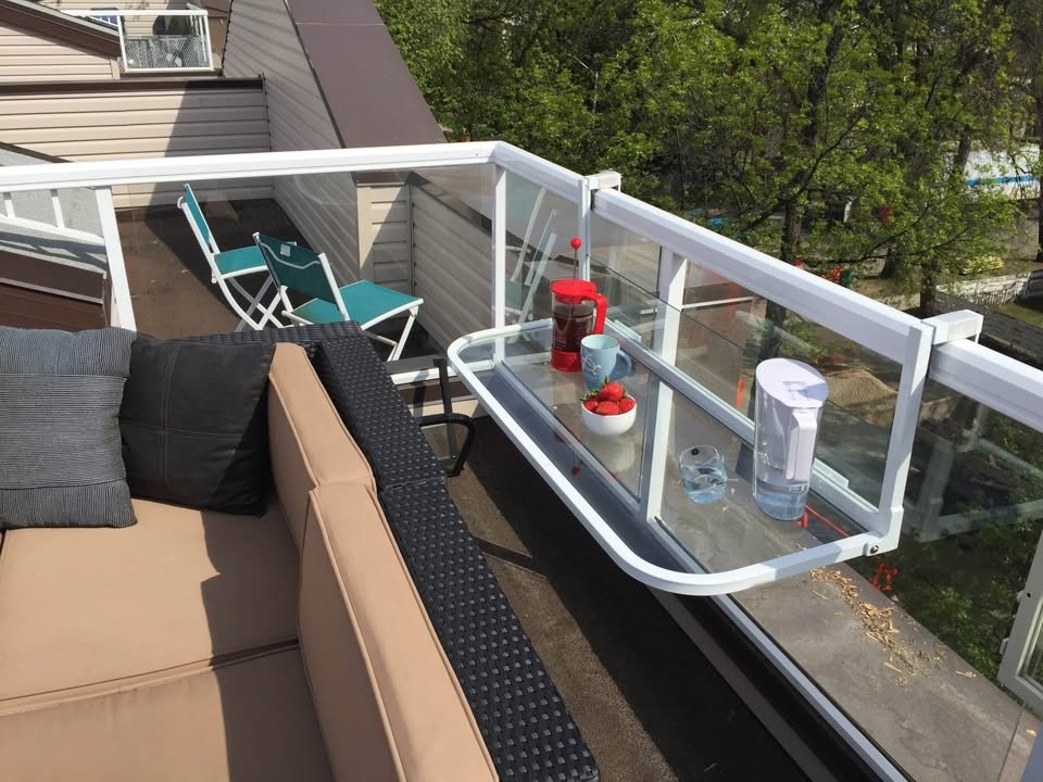 Amazing Aluminum Railing Table !!!! Brand New - photo 3
