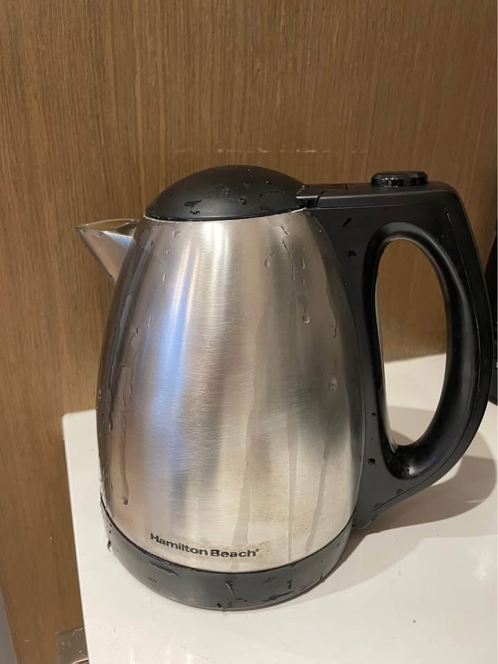 Hamilton Beach water boiler - photo 2