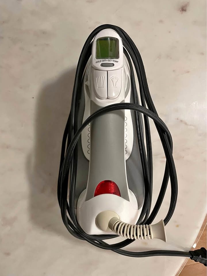 Black & Decker Digital advantage professional iron