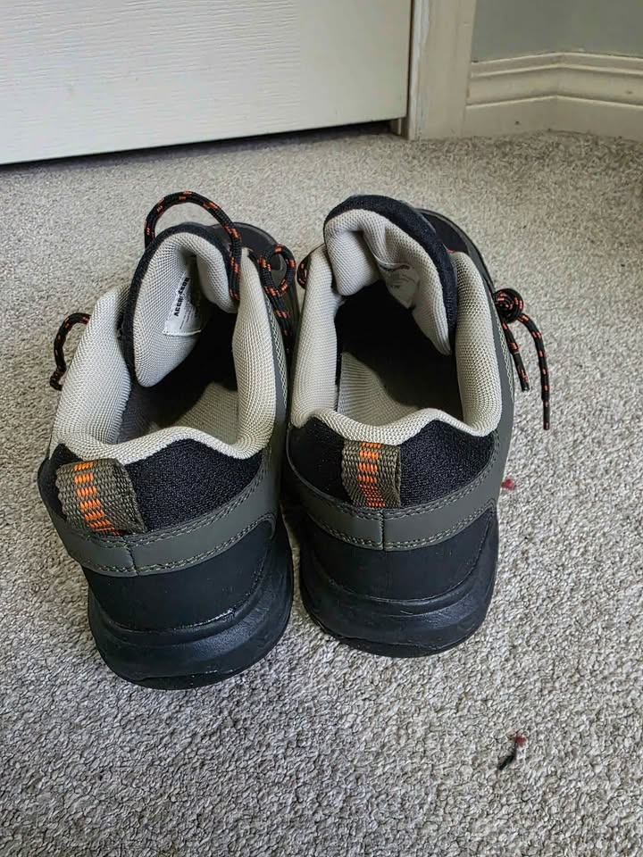 Aggressor Men's Low-Cut Steel Toe Safety Shoes (size 10) - photo 2