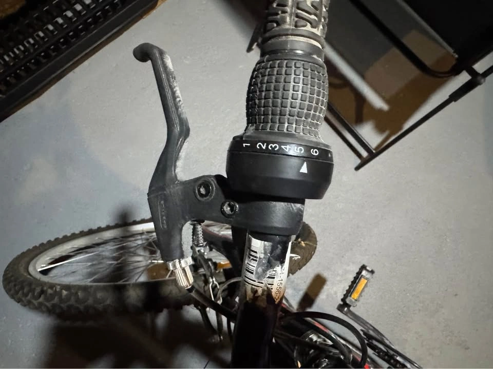 Steel frame mountain bike (new) - photo 3