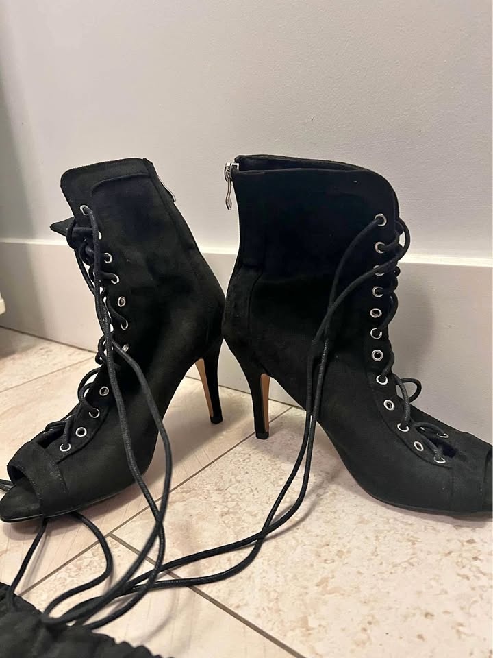 Dancing heels (Burju) size 7.5