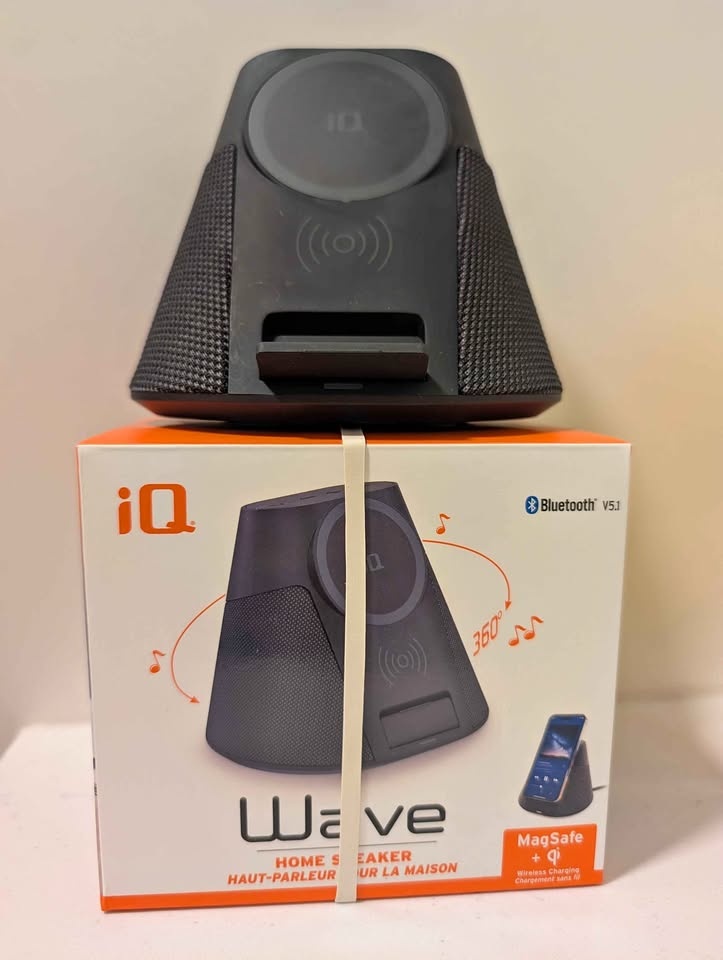 iQ Wave Magsafe Wireless charger with speaker