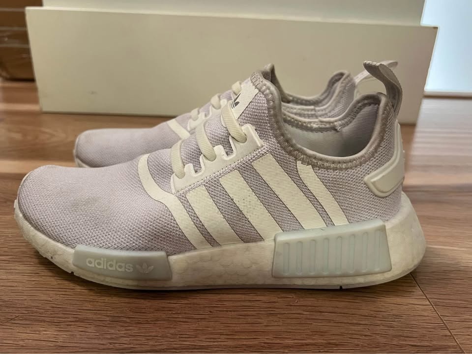 Women’s Runners size 6.5 - photo 2