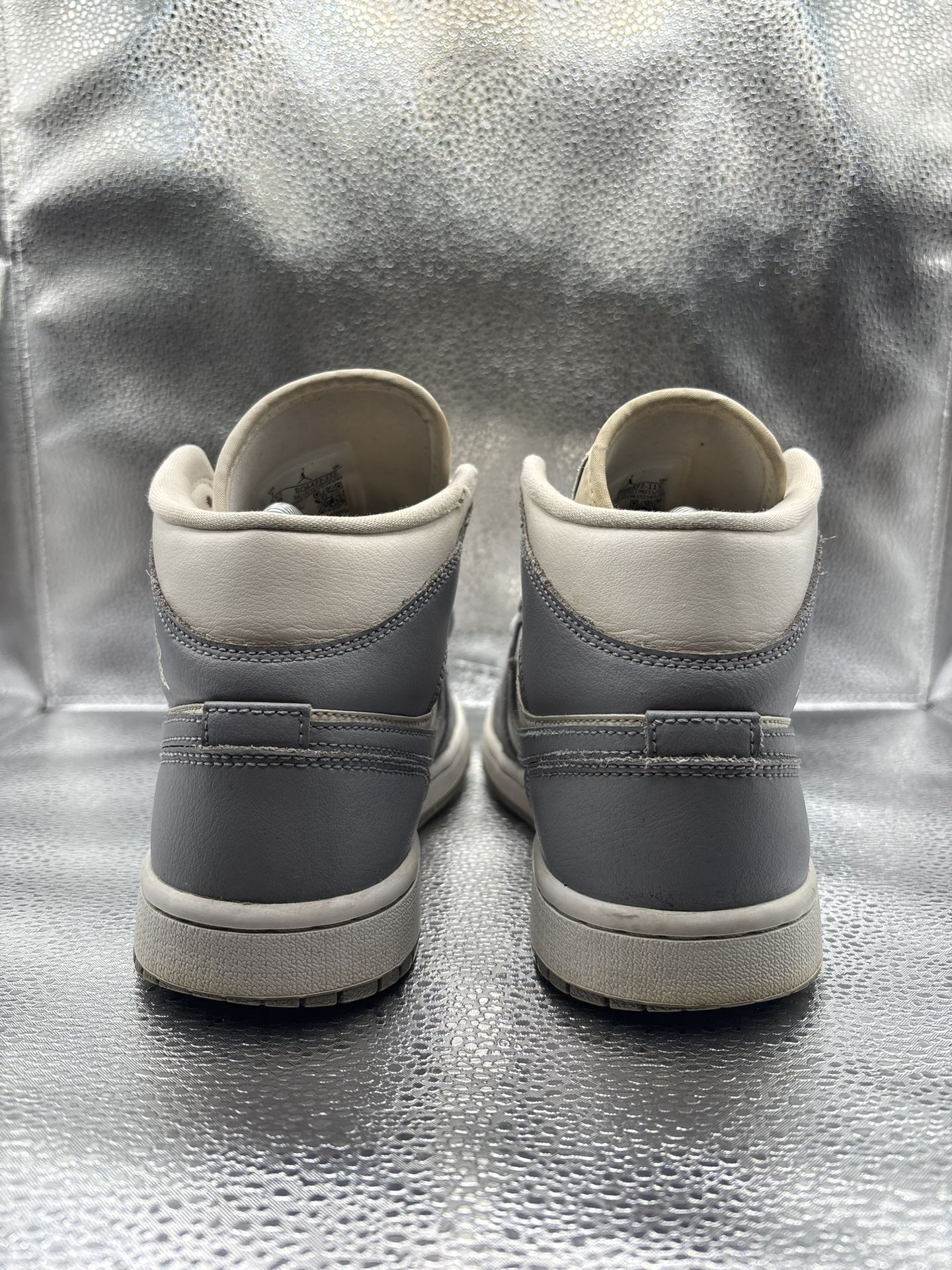 Air Jordan 1 Mid Stealth - photo 4