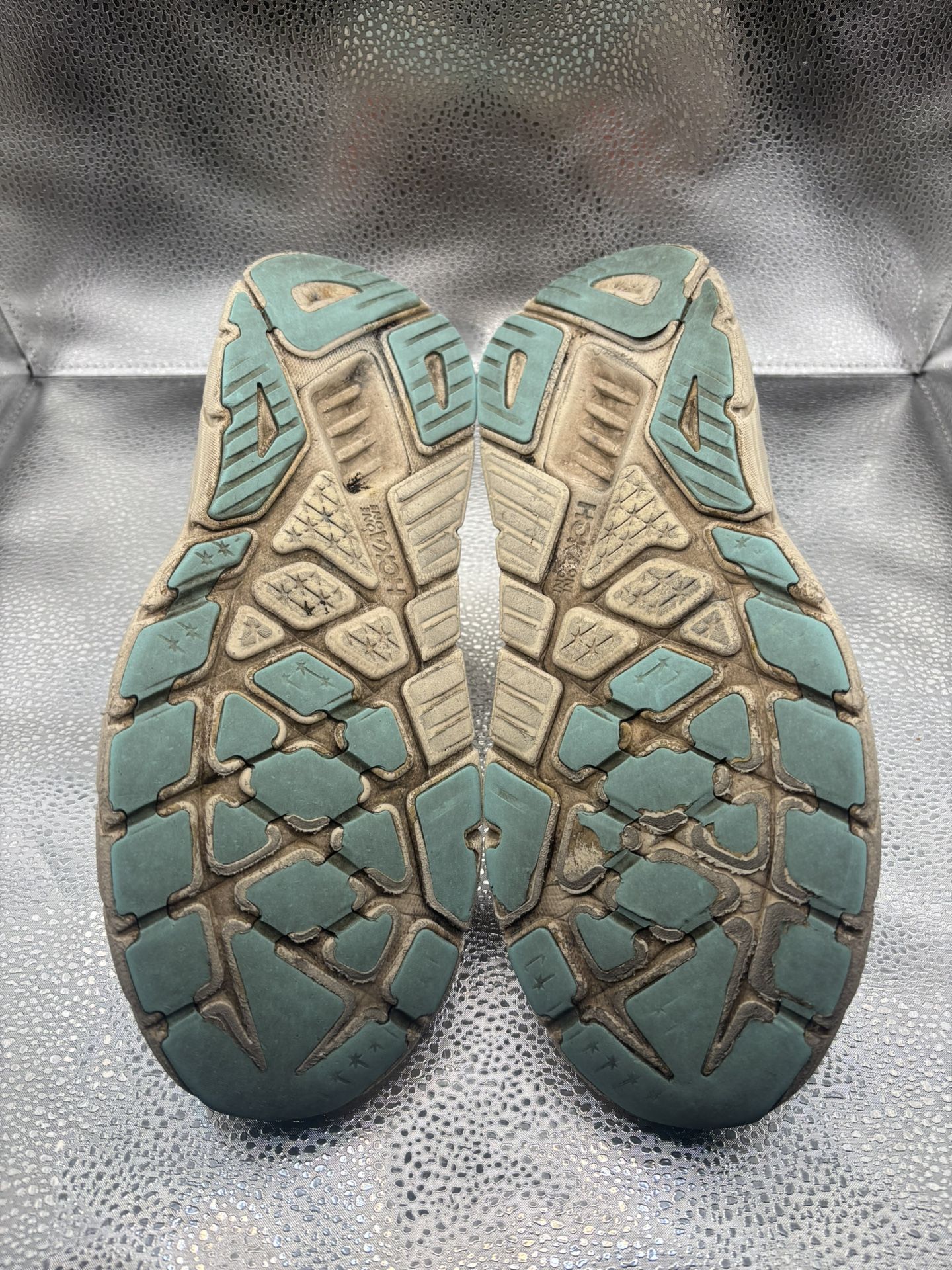 Hoka One One Arahi 7 Vanilla Cream - photo 3