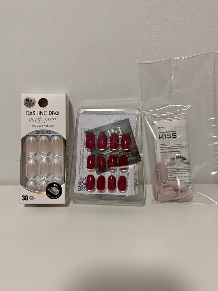 Set of 3 press on nails dashing diva KISS OPI