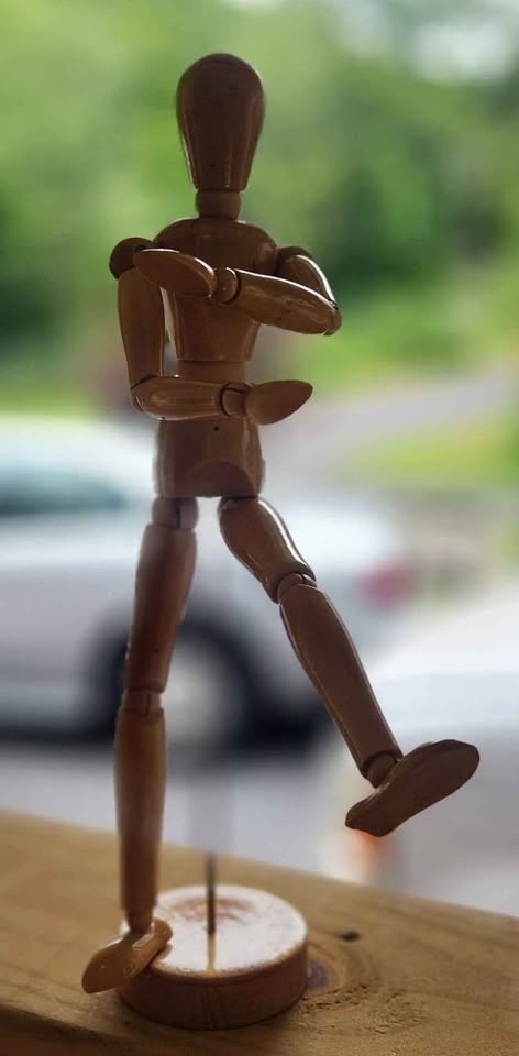 Articulated model figure - photo 2