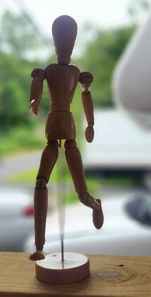 Articulated model figure - photo 3