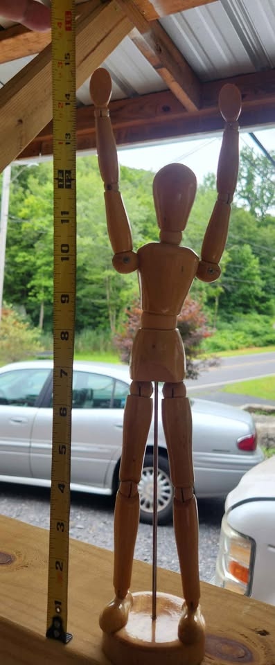 Articulated model figure - photo 5