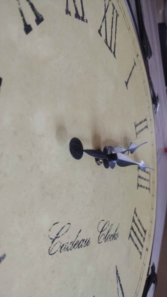 Retro Metal clock - photo 5