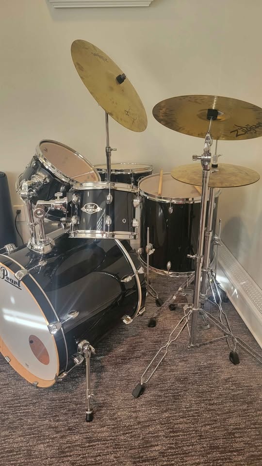 Pearl Drum Set - photo 2