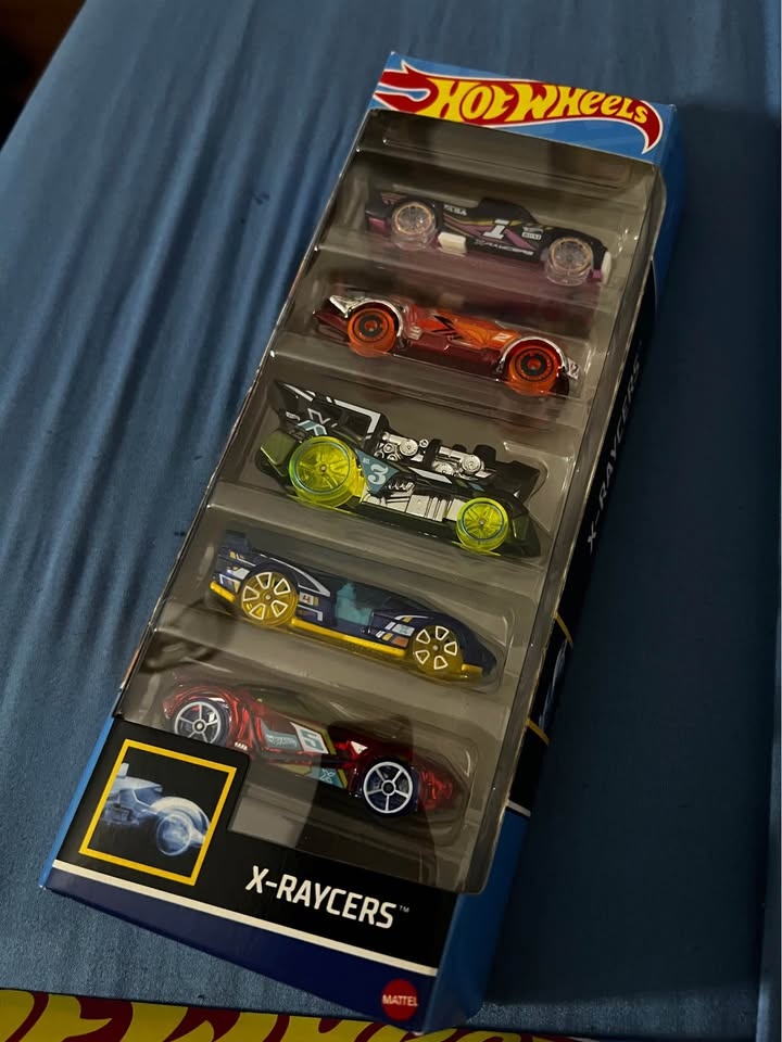 Hot Wheels 5 Pack Motor Show, Retro Racers, Let’s Race - photo 5