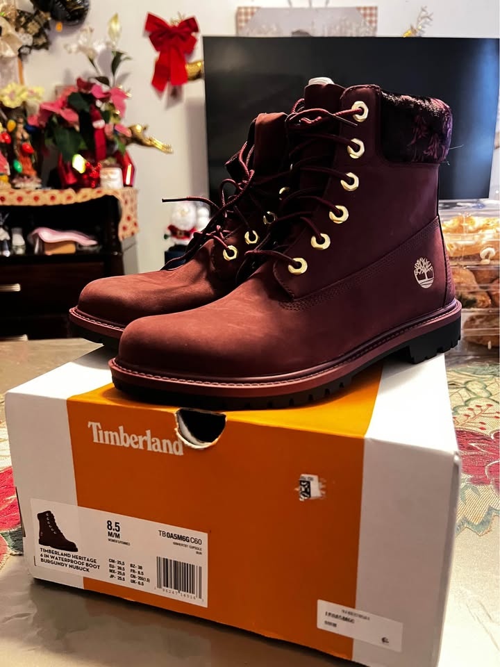 Timberland Burgundy red women size 8.5 - photo 2