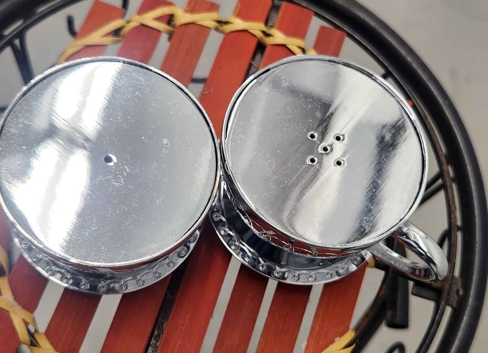 Silver salt & pepper tea cups  And more  please read - photo 2