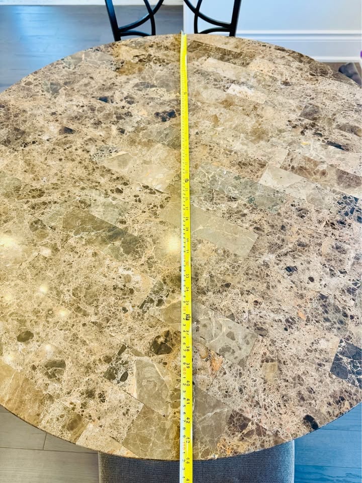 Faux Marble Round Dining Set - photo 3