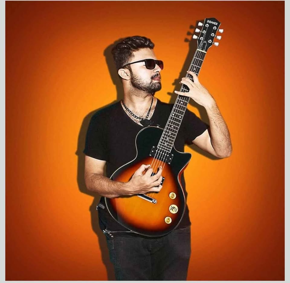 Donner Electric Guitar Beginner Kit Sunburst - photo 4