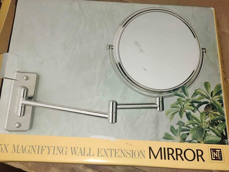 extension wall mirror