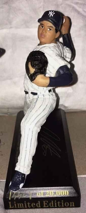 Yankees bobbleheads & ducklebraties please read - photo 4