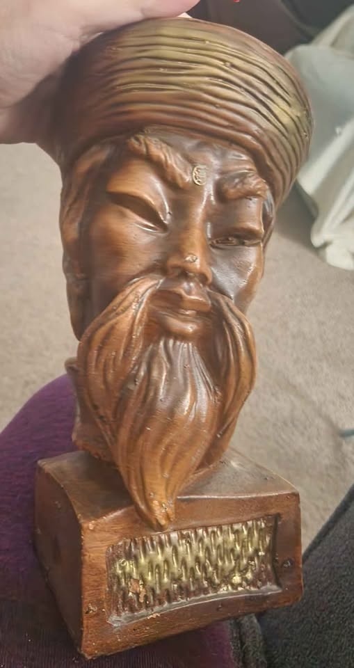 Asian couple sculpture 12x5 - photo 2