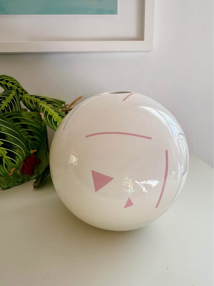 Rare Sphere Vase, 1980s Postmodern - photo 2