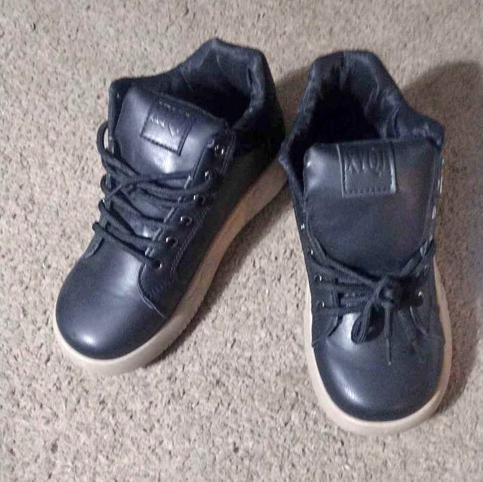 2 pair Wedge shoes, please read