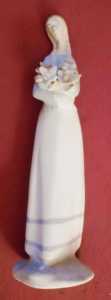 Alabaster Sculptures By artist Pales S.L please read - photo 4