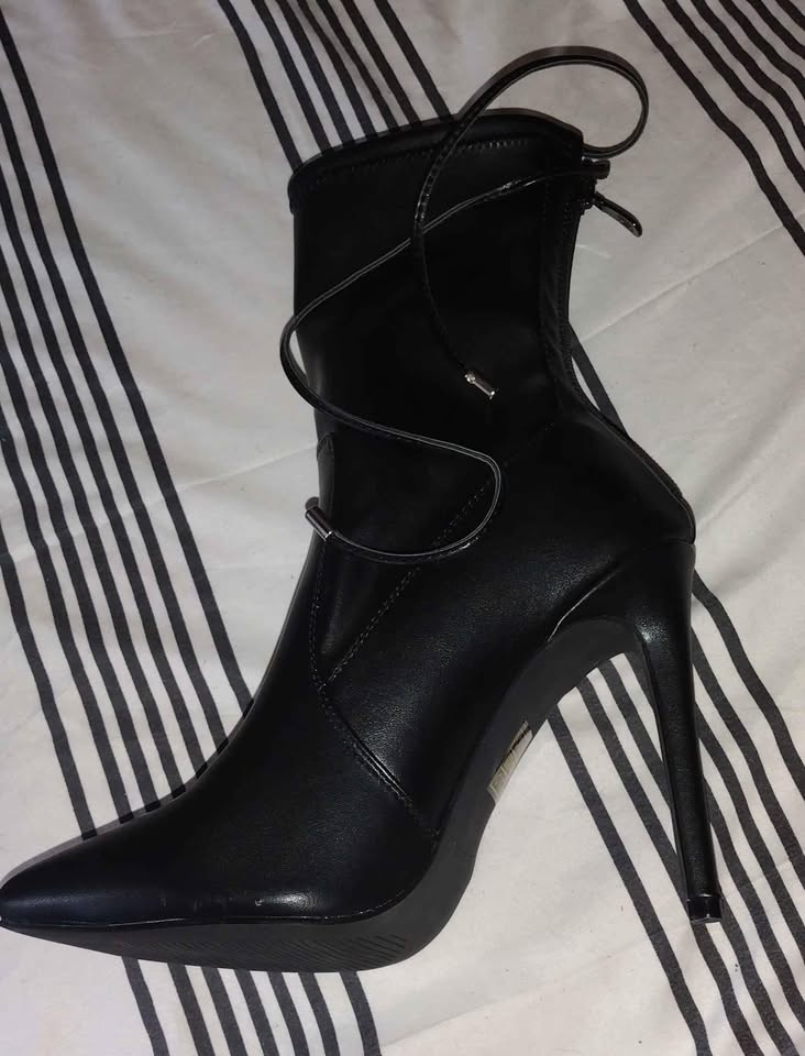 Sexy calf high heel 💕 4.5 - photo 3