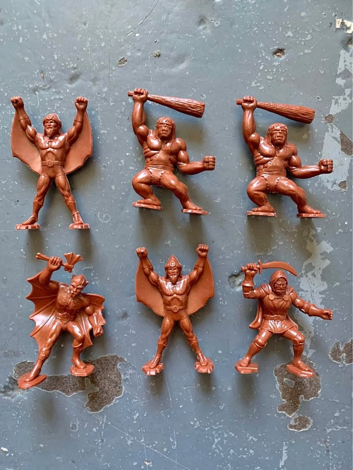 Montgomery 3 inches figures