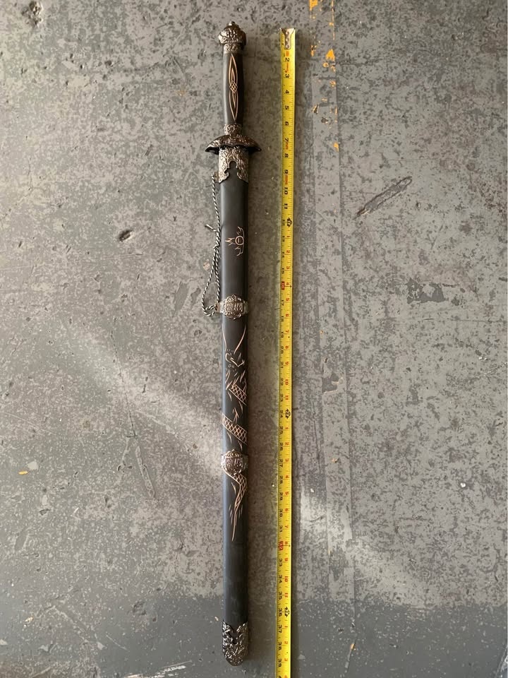37 inches metal sword - photo 2