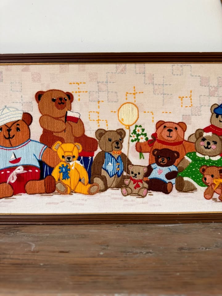 Charming Framed Teddy Bear Needlepoint Wall Art - photo 5
