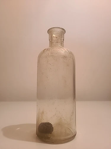 Antique 1920s Fly Tox Insect Poison Bottle With Cork - photo 2