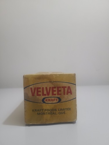 RARE vintage 1974 Canadian velveeta cheese box Empty - photo 4
