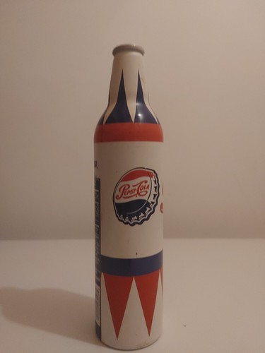 2009 Retro Aluminum Pepsi Bottle - photo 2