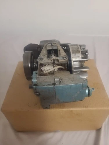 Craftsman Power Sharp Chainsaw engine - photo 4