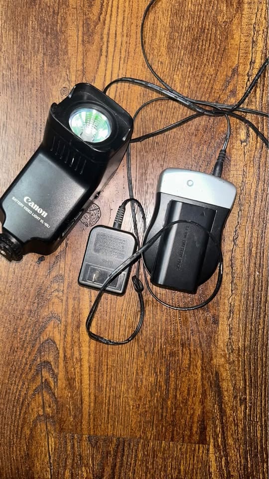PROFESSIONAL VINTAGE VIDEO CAMERA Canon DM XL1A 3CCD - photo 5