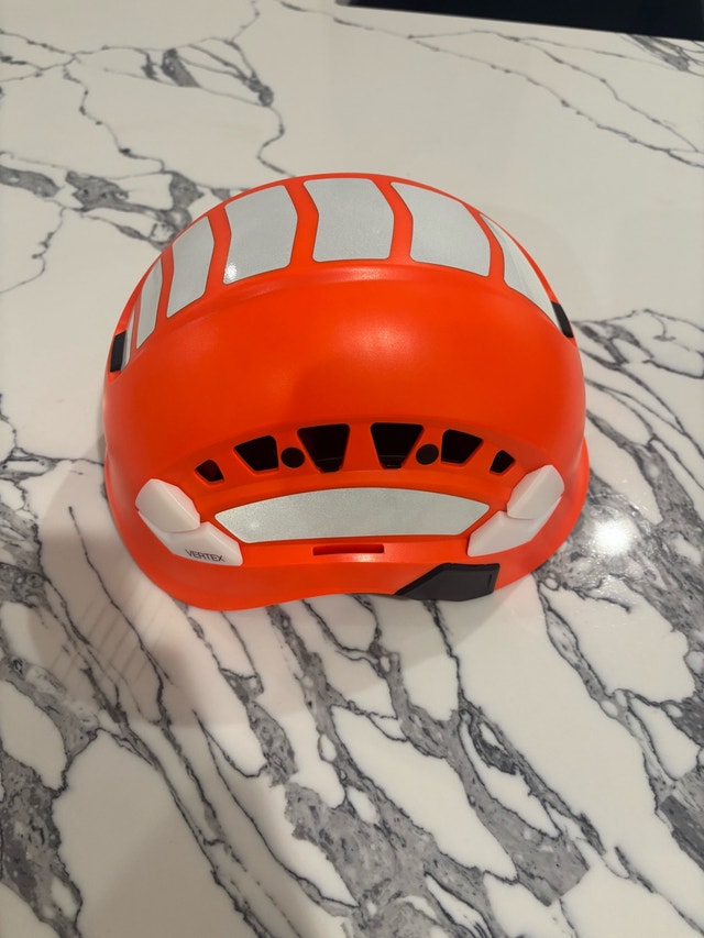Petzl Vertex Vent Hi-Vis Orange - photo 2