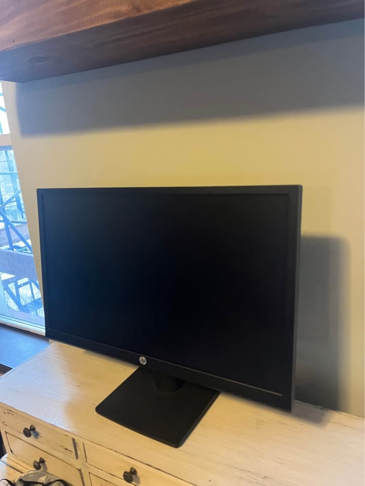 HP 21.5-inch Monitor - photo 2