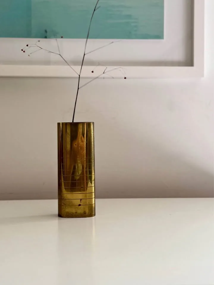 Brass Bud Vase - MCM vase / pencil holder / table decor